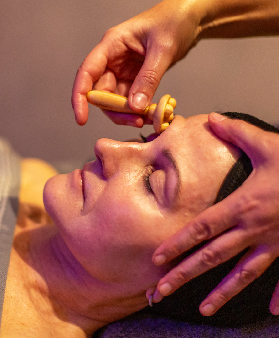 MADEROTERAPIA FACIAL